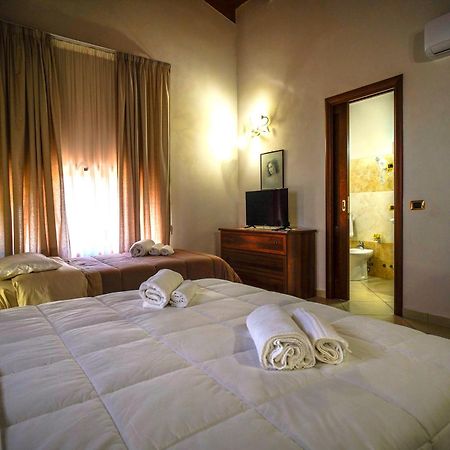 Tenuta Un Posto Al Sole Luxury B&B Rossano Stazione Екстериор снимка