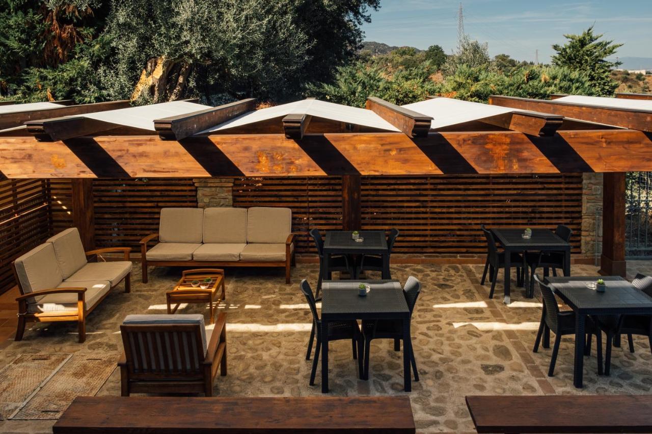 Tenuta Un Posto Al Sole Luxury B&B Rossano Stazione Екстериор снимка