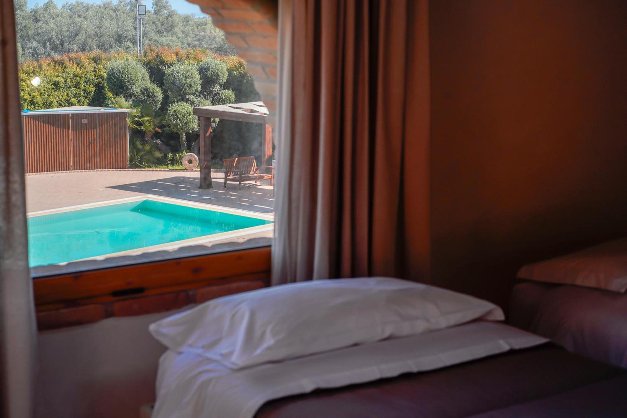 Tenuta Un Posto Al Sole Luxury B&B Rossano Stazione Екстериор снимка