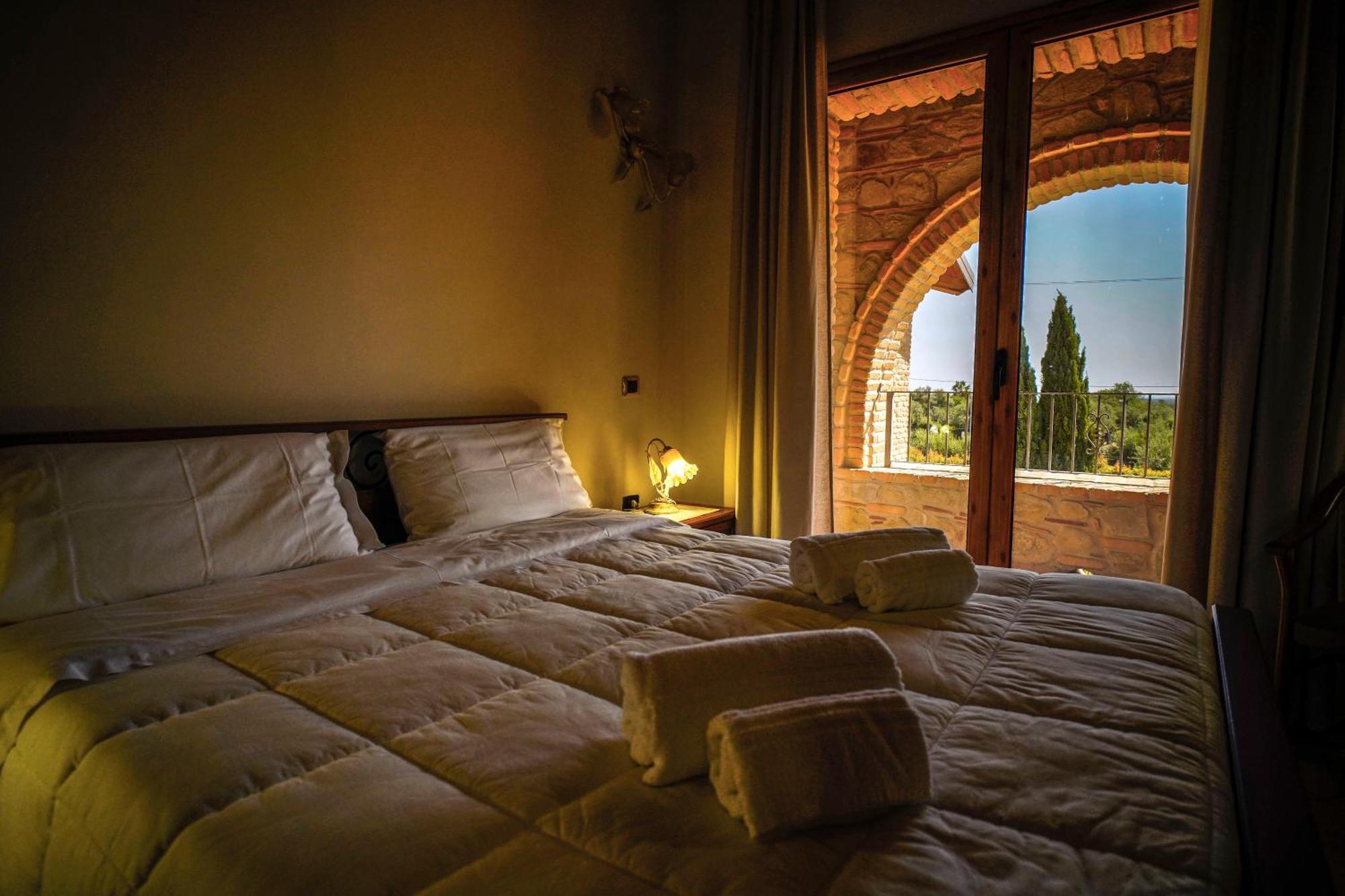 Tenuta Un Posto Al Sole Luxury B&B Rossano Stazione Екстериор снимка